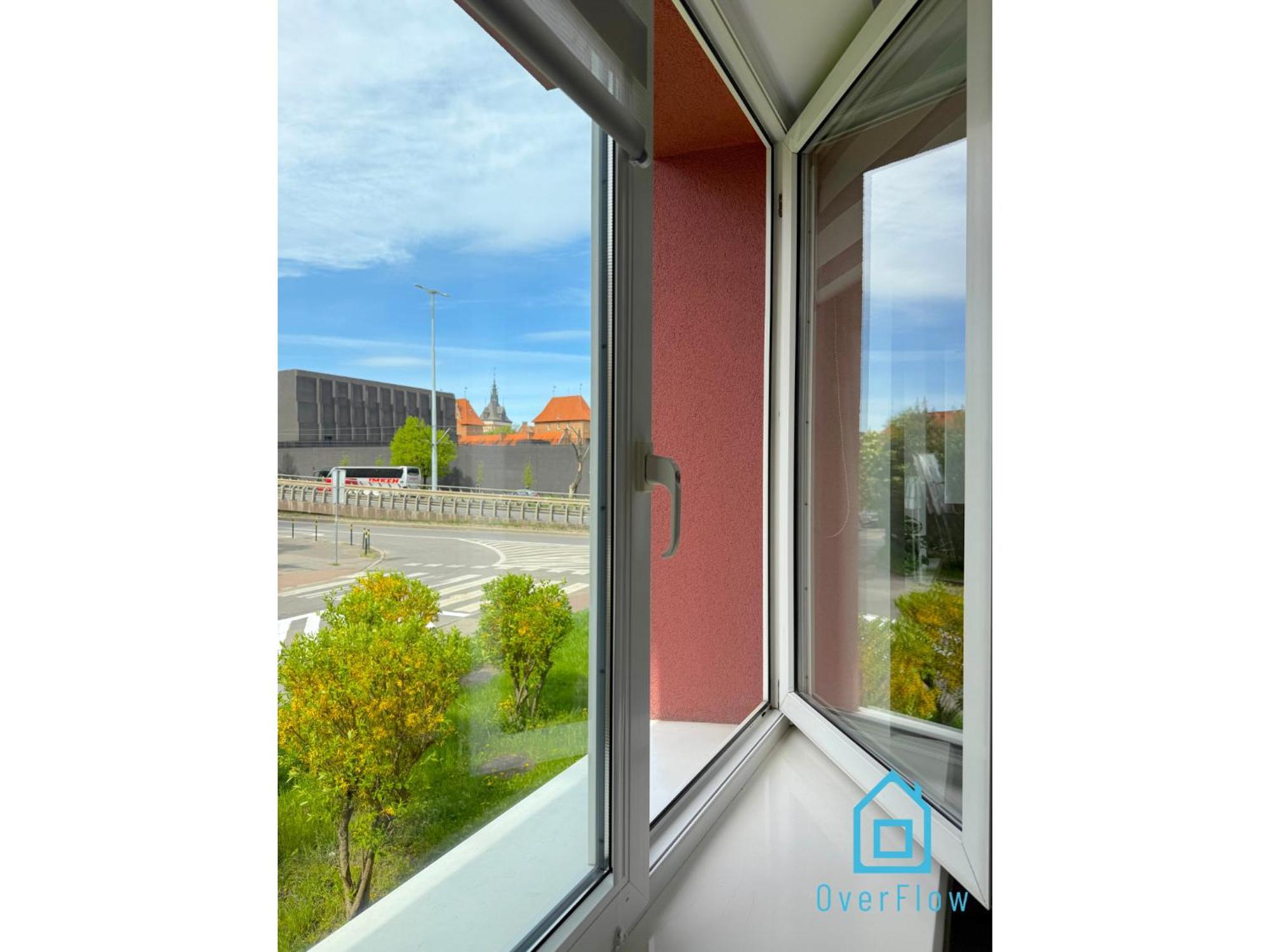 Honey Apartment- Cozy Retreat, 10 Minutes To Old Town Gdansk