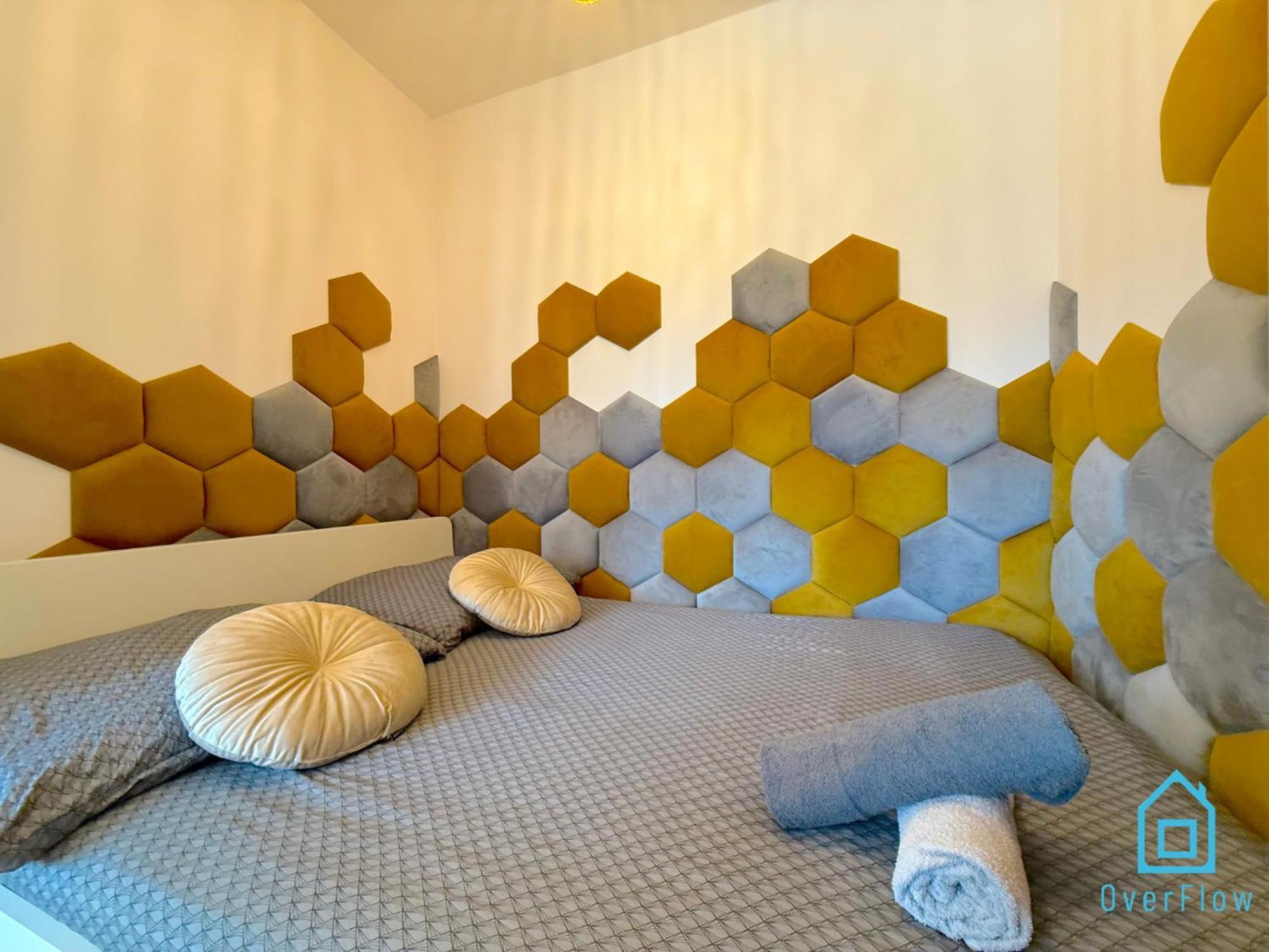 Honey Apartment- Cozy Retreat, 10 Minutes To Old Town Danzig